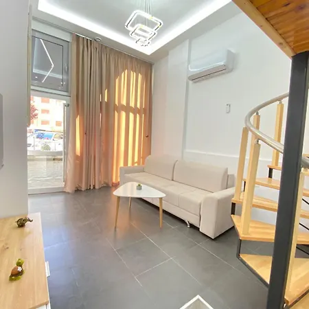 Apartment Aalyamar *