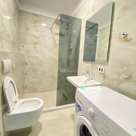 Apartament Aalyamar *