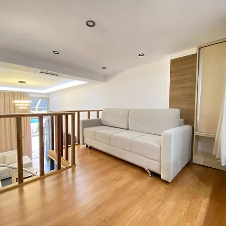아파트 Aalyamar Durrës